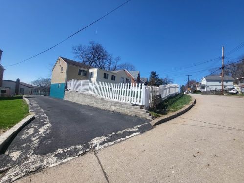 1359 Keever Ave, Pittsburgh, PA 15205-3844