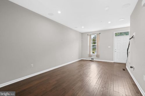 1207 Trenton Pl, Washington DC  20032-4436 exterior