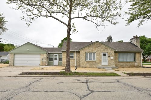 8400 Chambers St, Milwaukee WI  53222-4740 exterior