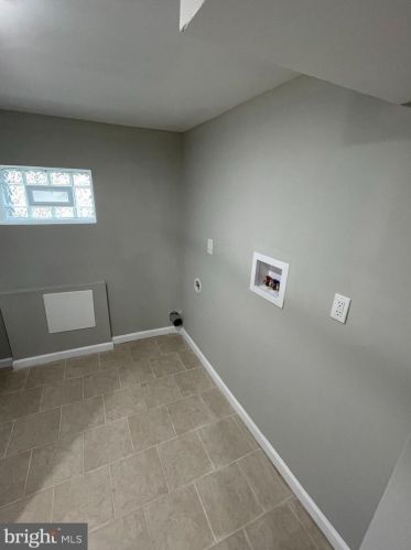 5818 Camac St, Philadelphia PA  19141-4123 exterior