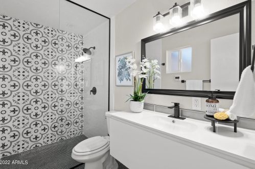 17819 42nd Pl, Phoenix AZ  85032-1716 exterior