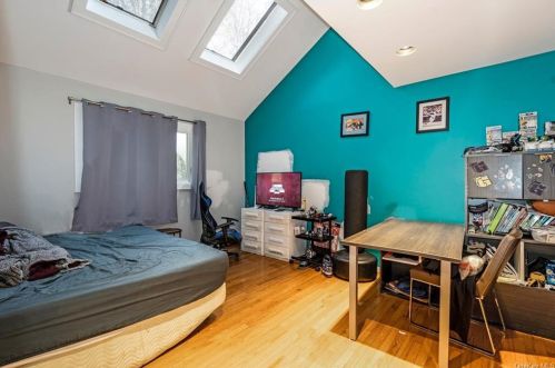 16 Hemlock Holw Rd, Armonk NY 10504-3009 exterior