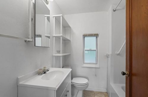 636 Pennwood Dr, Pittsburgh PA 15235-4319 exterior