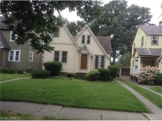 16301 Larchwood Ave, Cleveland, OH 44135-1209