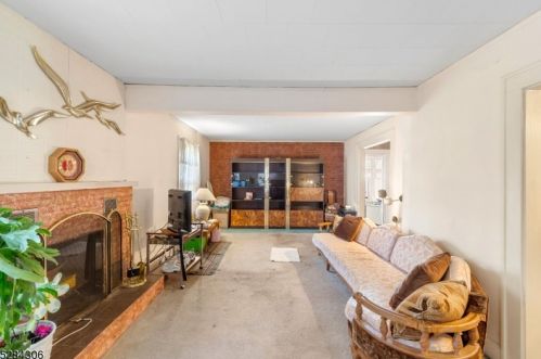 141 Berkeley Ter, Plainfield NJ 07062-1502 exterior