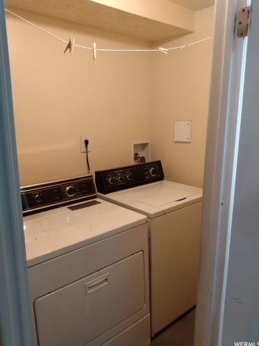 8758 1365, Taylorsville UT 84088-9127 exterior