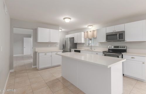 597 Vine St, Chandler AZ 85225-6915 exterior