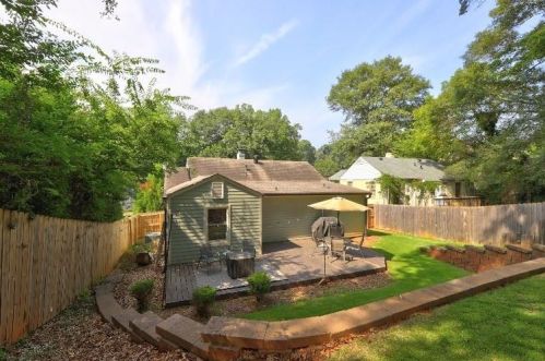 1401 Forrest Ave, Atlanta GA 30344-2709 exterior