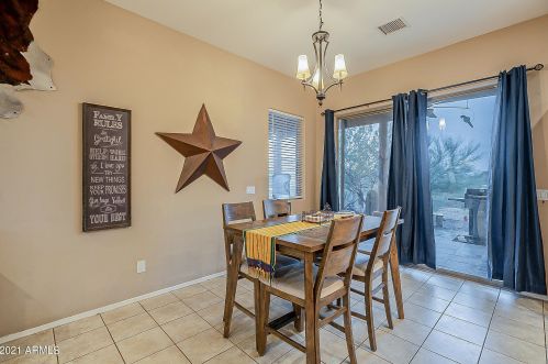 45231 18th St, Phoenix AZ 85022-4560 exterior