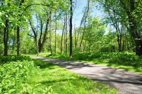 33 Mechanic St, Windsor CT 06095-2947 exterior