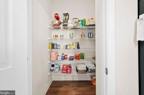 2949 Queensberry Dr, Huntingtown MD 20639-2306 exterior