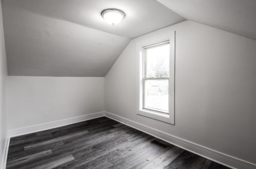 1430 21 Ave, Broadview IL 60153-1239 exterior