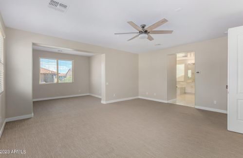 21713 38th Way, Phoenix AZ  85050-4923 exterior