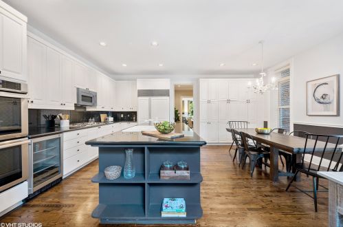 455 Webster Ave, Chicago IL 60614-3708 exterior