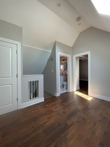 6657 Wabash Ave, Chicago IL  60637-3034 exterior