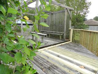 8609 Westview Dr, Houston TX  77055-4818 exterior