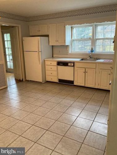 4032 40 Rd, Arlington VA 22207-4805 exterior