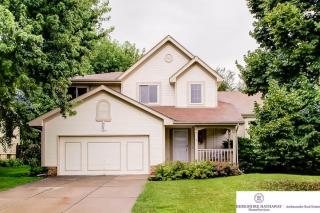409 Fleetwood Dr, Omaha, NE 68133-2337