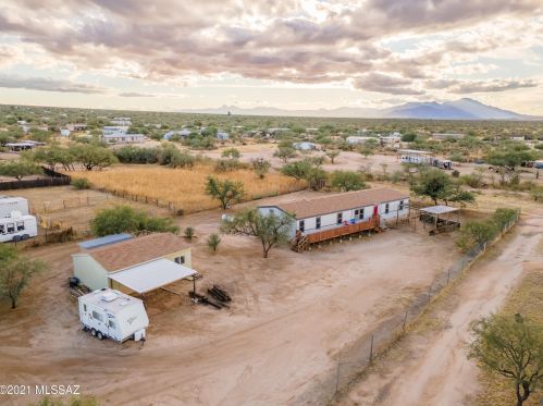 10346 Brandywine Ln, Tucson AZ 85736-1367 exterior