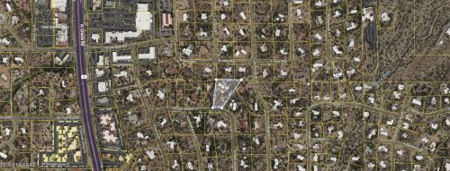 6882 Casas Adobes Dr, Tucson AZ 85704-6126 exterior