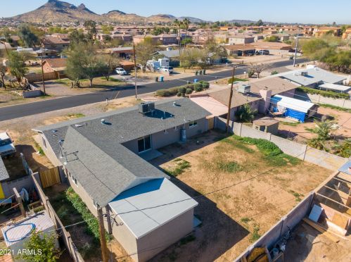 1942 Campo Bello Dr, Phoenix AZ 85032-2051 exterior