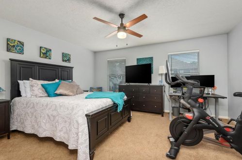 8615 Cross Country Dr, Humble TX 77346-6113 exterior