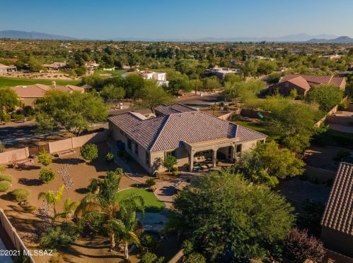 8499 National Dr, Tucson AZ 85742-8526 exterior