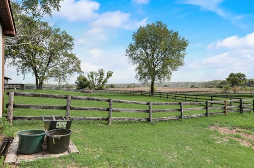 1702 Rose Farm Rd, Bull Valley IL 60098-9564 exterior