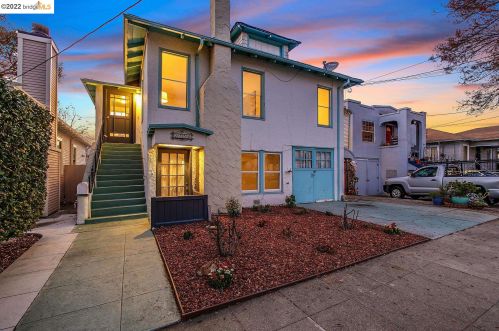 2736 Wallace St, Berkeley CA 94702-2232 exterior