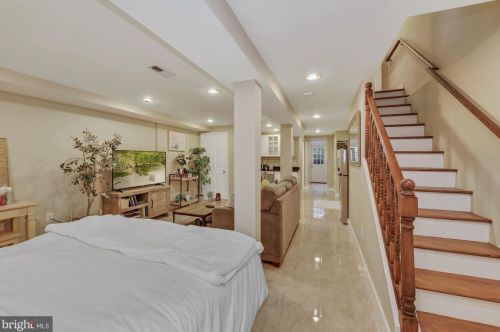 1936 4th St, Washington DC  20002-1251 exterior