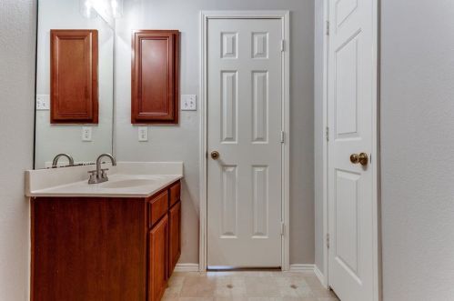 12285 Peak Cir, Frisco TX 75035-7504 exterior