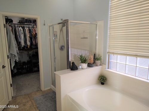 35826 33rd Ln, Phoenix AZ  85086-4201 exterior