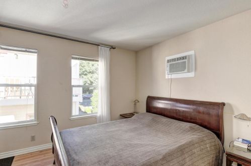 539 J St, Davis CA 95616-2326 exterior