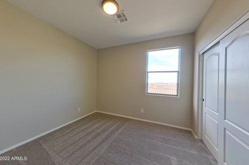 2602 Cavalry Dr, Phoenix AZ 85086-6616 exterior