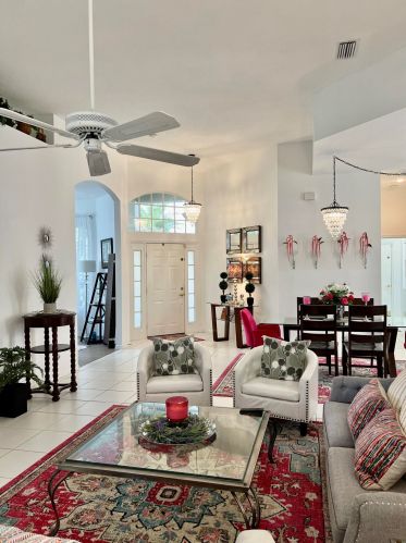 441 Fairway Lndg, Fort Pierce FL  34986-2168 exterior