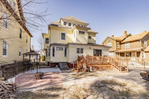 169 Westminster St, Springfield MA 01109-3923 exterior