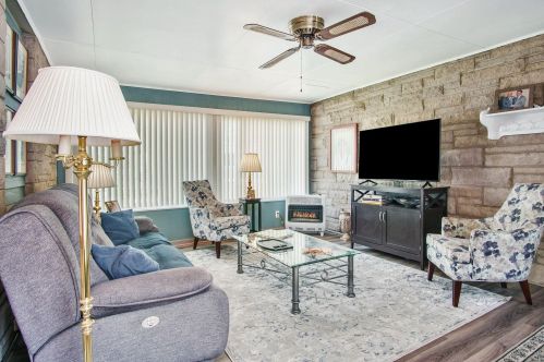 1125 Mishawaka Ave, Mishawaka IN 46544-2416 exterior