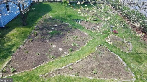 408 16 St, Huntingdon PA 16652-2308 exterior