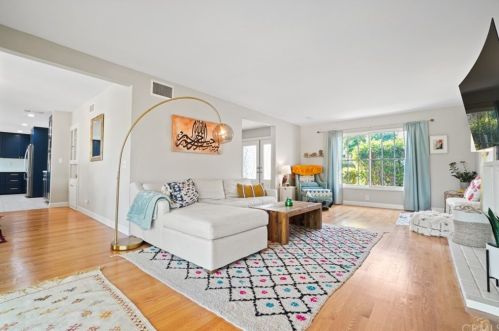 608 Dorothy Ln, Fullerton CA 92831-2704 exterior