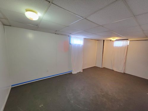 1935 Kinsey St, Meskegon MI  49441-2912 exterior