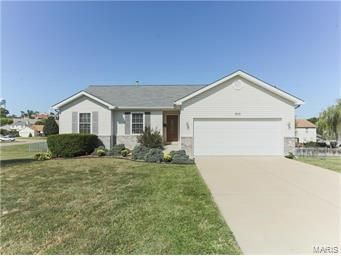 300 Prairie Cir, Herculaneum, MO 63048-1629