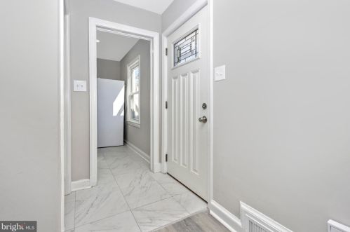 8502 Garland Ave, Silver Spring, MD 20912-7122