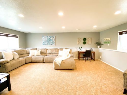 7643 31st St, Saint Paul MN 55128-4045 exterior