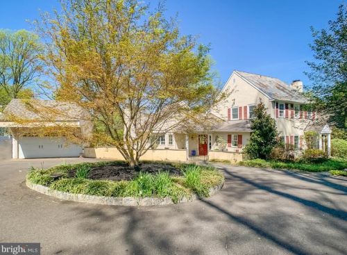 1936 Paper Mill Rd, Huntingdon Valley PA 19006-5814 exterior