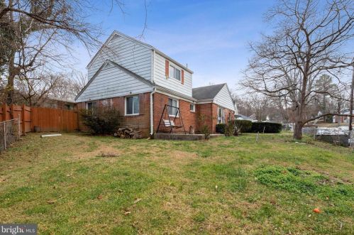 9015 Miles St, Silver Spring, MD 20901-3753