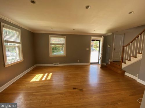 14 Granville Dr, Silver Spring MD  20901-3011 exterior