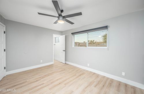 3350 Bloomfield Rd, Phoenix AZ 85032-7364 exterior