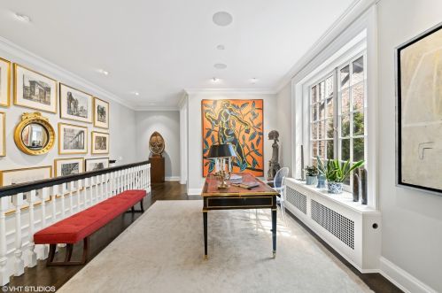 1521 State Pkwy, Chicago IL 60610-1613 exterior