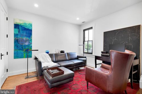 418 5th St, Washington DC  20003-2051 exterior