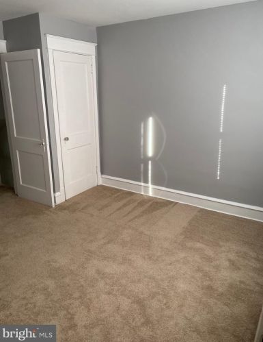 4029 Dungan St, Philadelphia PA 19124-5316 exterior